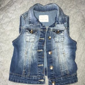 Zara girls 5/6 washed denim vest
